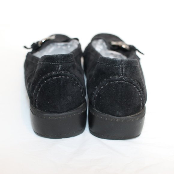 Stuart Weitzman Black Slip-On Loafer Moccasins - Picture 6 of 8